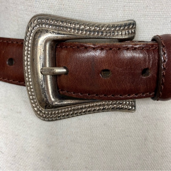 Fossil vintage leather and silver tone braided accents - Picture 2 of 8